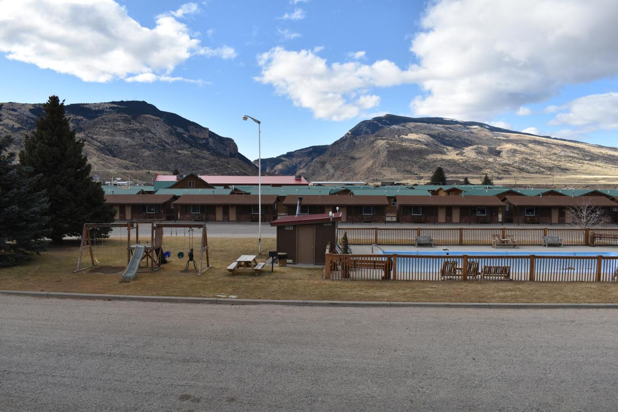 Big Bear Motel Cody Bagian luar foto