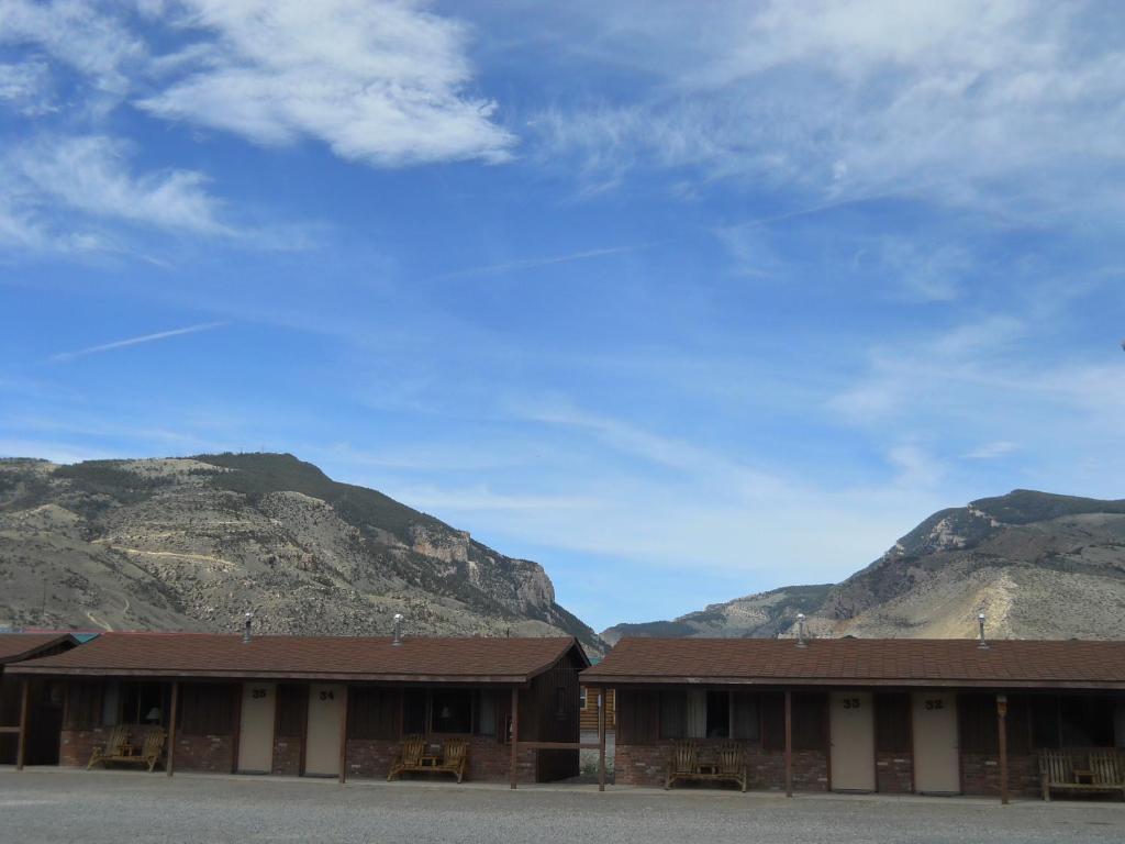 Big Bear Motel Cody Bagian luar foto