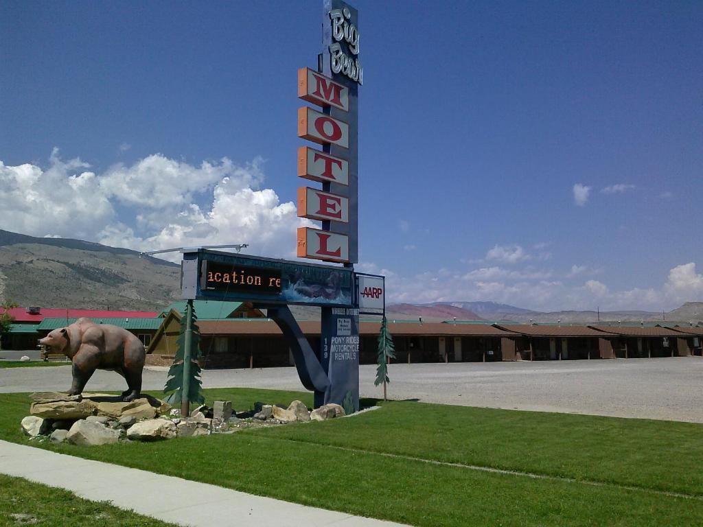 Big Bear Motel Cody Bagian luar foto