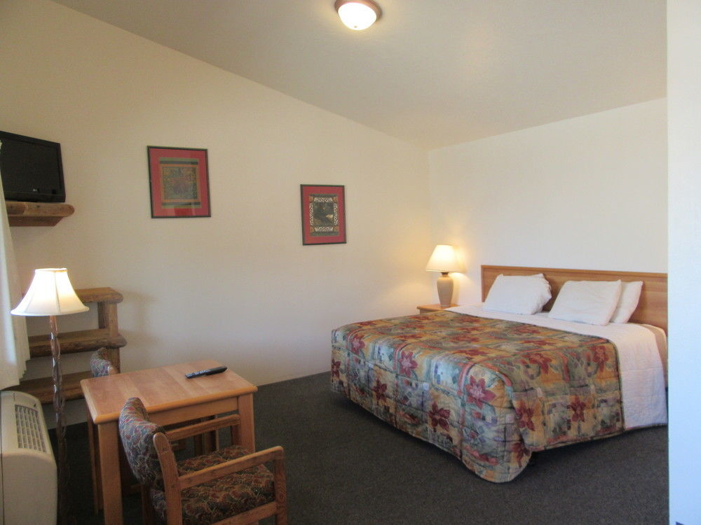 Big Bear Motel Cody Bagian luar foto