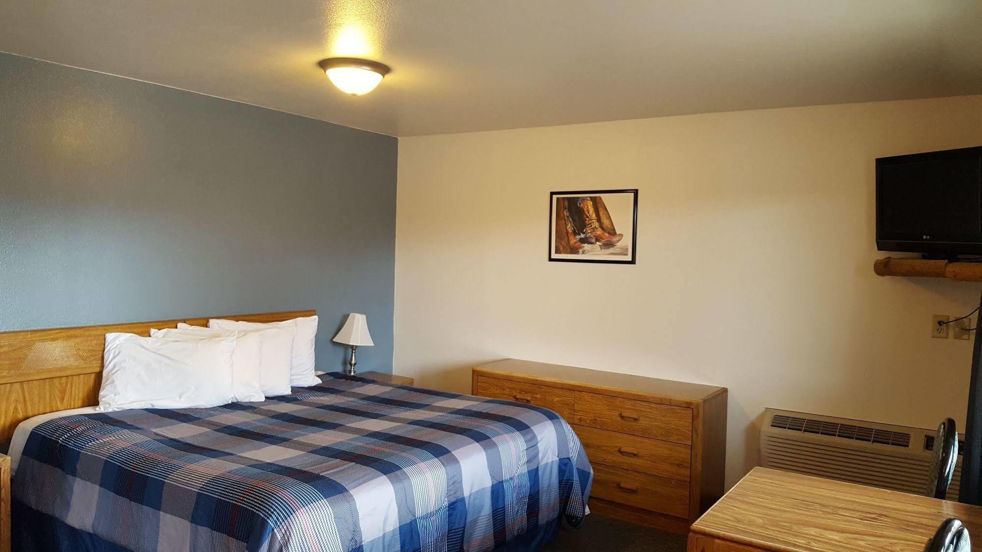 Big Bear Motel Cody Bagian luar foto