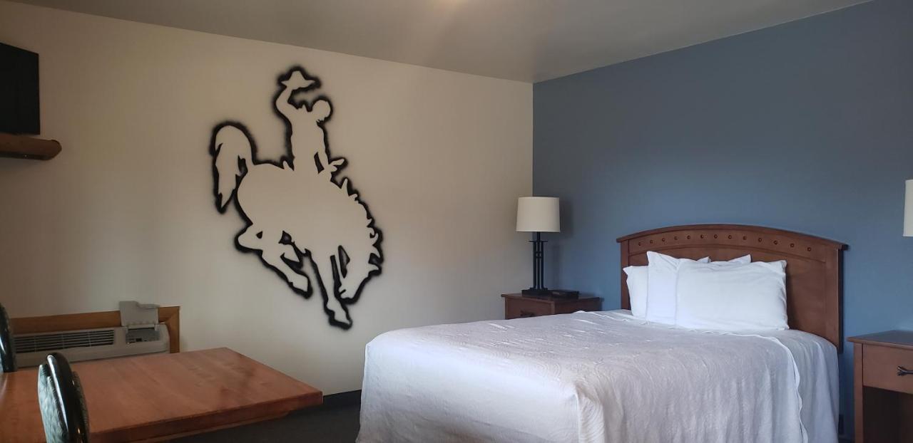 Big Bear Motel Cody Bagian luar foto