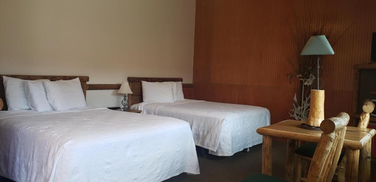Big Bear Motel Cody Bagian luar foto
